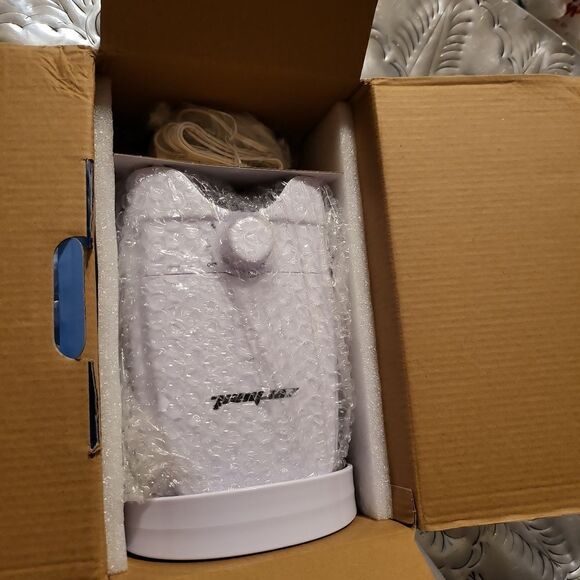 ☆HOST PICK FOR PARTY!!!Brand new, never opened bubble machine!fun for any event! - Picture 3 of 6